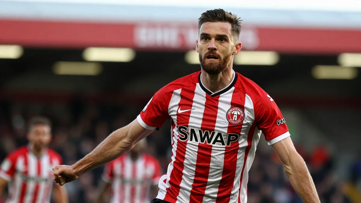 Brentford's midfield partnership impressed in a 1-1 draw at Leeds, with the Bees sitting 5th in the Premier League ahead...