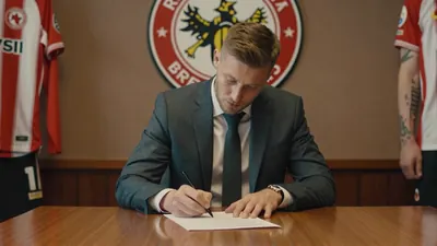 Brentford clinch Jaidon Anthony signing for £17m from Burnley