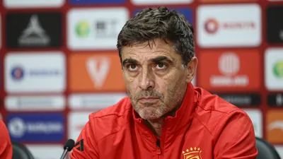 Brentford manager Régis Le Bris previews the Sunderland match, emphasizing consistency and squad depth following the...